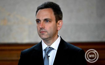 Melléthei-Barna Márton: lemondani nem gyengeség, hanem erő