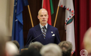 Szalay-Bobrovniczky Kristóf: Magyarország olyan katonai erőt épít, amely lehetővé teszi az ország határainak fegyveres védelmét