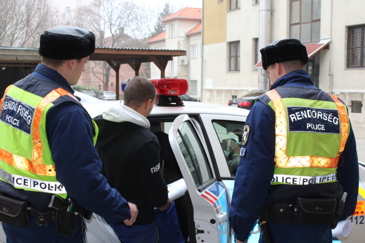 Őrizetben a rablás elkövetője